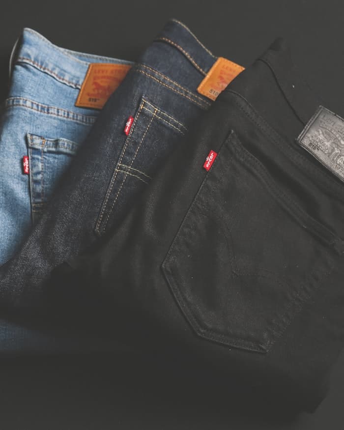 Calça jeans reta